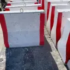 صبيات وحواجز خرسانية