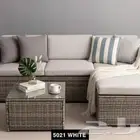 جلسة خارجية 4 أشخاص مع طاولة