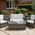 جلسة خارجية 4 أشخاص مع طاولة