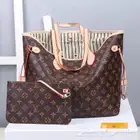 شنطة لويس فيتون