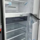 تتوفر لدينا ثلاجات احجام كبيرة من 20 قدم الى 23 قدم بخار