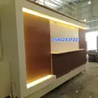 مواصفات العربه -1- مطبخ كامل مصنوع من الاستيل 2 جدران و