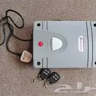 تصليح اصلاح ابواب كراج صيانه مواطير باب قراش تركيب بوابه رول