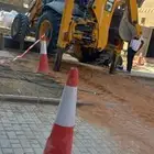 تأجير معدات ثقيله رافعات شوكيه كرينات مختلف الاحجام سيزر لفت