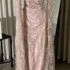 فستان للبيع