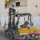 للايجار جميع الرافعات الشوكية والكرينات اتصل نصل