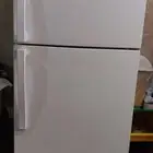 ثلاجة