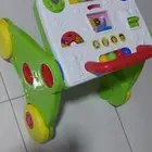 كرسي طعام جديد لسا بكرتونه مافتح ماركه جوي