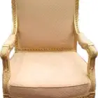 ايجار كراسي ملكيه _ طاولات _زل وجميع مستلزمات الأفراح