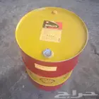 براميل زيت فارغة