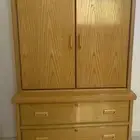 دولاب مع أدراج من خشب السنديان