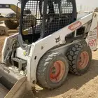 معدات للايجار كريدر رصاصه بوبكات شيول جي سي بي