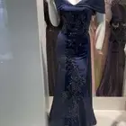 فستان جديد نفس موديل بس لون اسود ب350 مقاس 12