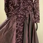 ثوب لون بنفسجي غامق مقاس مديم شبه جديد من الخبر مجمع فلامنج