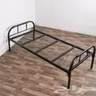 سرير حديد