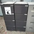 اثاث مكتبي بعضه جديد لم يستخدم
