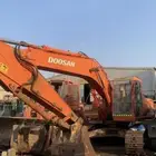 معدات للإيجار 1-بوكلين 2-قريدر 140g 3-قريدر 14g