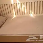 سرير بسريرين تحت سحب تفصيل لون ابيض طول مترين