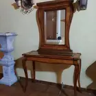 كونسول بني