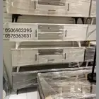 طاولات شاشه جديدة