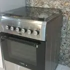 غاز كهربائي شغال ونظيف جديد وفرن كهربائي جديد