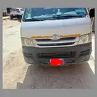 تويوتا باص هايس 2009 ديزل مكينه وجير على الشرط مكيف شغال