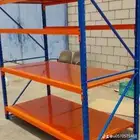 دواليب وخانات رفوف