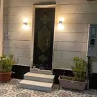 غرفه حارس مع دوره مياه