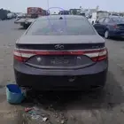 يوجد لدينا جميع القطع غيار هونداي ازيرا مكينة و جر بكس مع تر