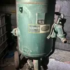 رمالة ساند بلاست مكينة رش رمل رماله sandblasting sand blast