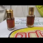 دهن عود كمبودي معتق مجموعة عطور وبخور