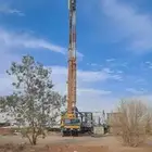 متوفر جميع الكرينات واصطحات الإيجار الشهري واليوم
