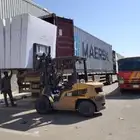 للايجار رافعه شوكيه فوركلفت كرينات ونش سيزار لفت مان لفت