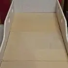 سرير اطفال يكفي الين 10 سنوات نظيف وجديد استخدام بسيط مع الم