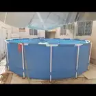 مسبح للبيع