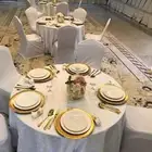 طاولات طعام مع سرفس