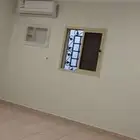 للأيجار دور علوية نظيف مع المكيفات حي المحمدية