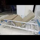 سرير طبي كهربائي مع المرتبة جديد