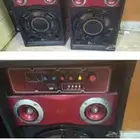 مضخم سماعات