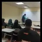 معلم لغة انجليزية