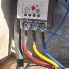 فني لوحات تحكم دينموات وغطاسات ومولدات