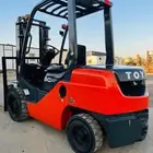 رافعات شوكيه صطحات بوكلينات