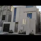 فلاه درج داخلي مع شقق بناء شخصي