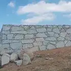 بكلين قص وبنيان حجر وحفريات