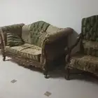 كنب فاخر وشبة جديد عدد 2 كنب 3انفار و4كنب 2نفر و2 كرسي