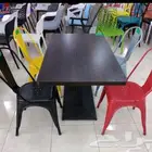 طاولات مطاعم