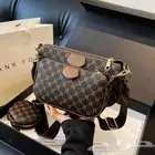 عروض بمناسبه العيد. اي قطعه بالاعلان فقط 50 ريال