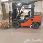 رافعات شوكية (فوركلفت) forklift للإيجار بجميع الأحجام
