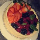 حلويات مختلفة وجميلة