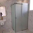 زجاج وسكوريت